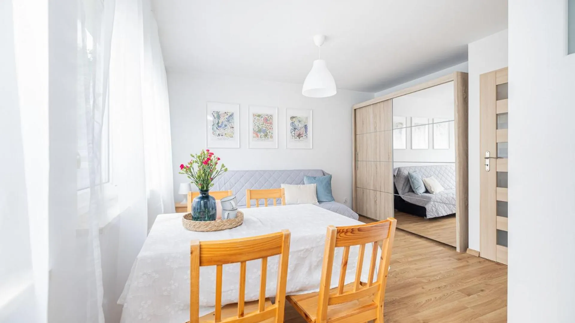 Summer 3 By Grand Apartments contacts